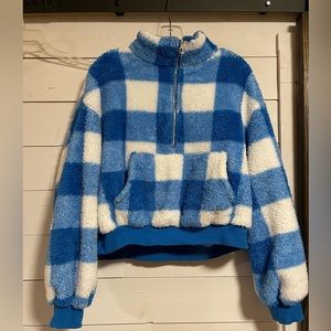 Fleece blue Buffalo plaid pullover